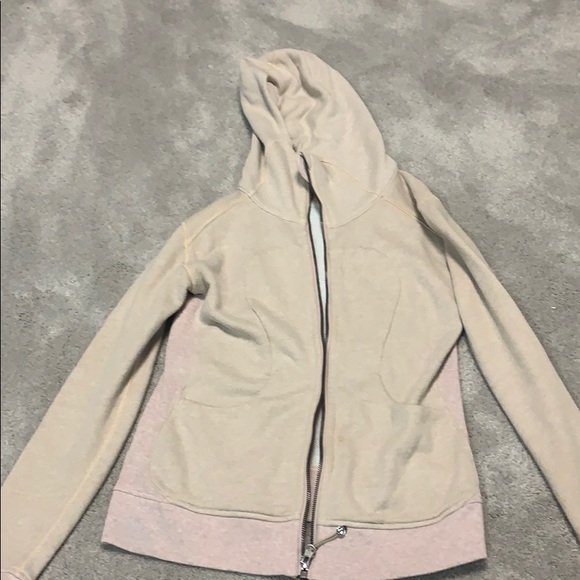 Lululemon Scuba Hoodie - Picture 1 of 2